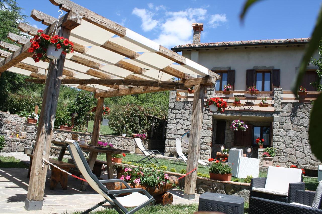Agriturismo Biagiotti อับบาเดียซานซัลวาตอเร ภายนอก รูปภาพ
