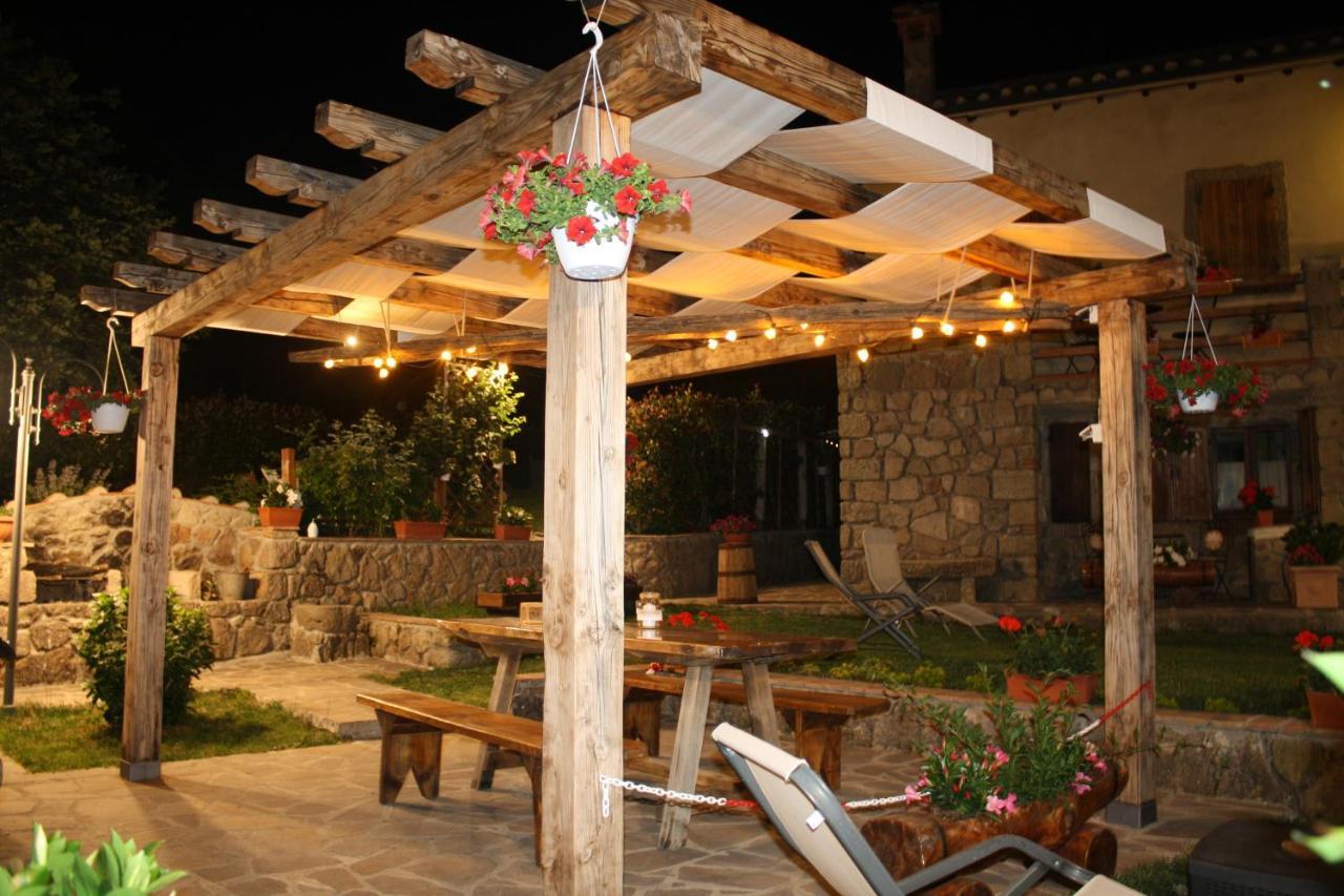 Agriturismo Biagiotti อับบาเดียซานซัลวาตอเร ภายนอก รูปภาพ