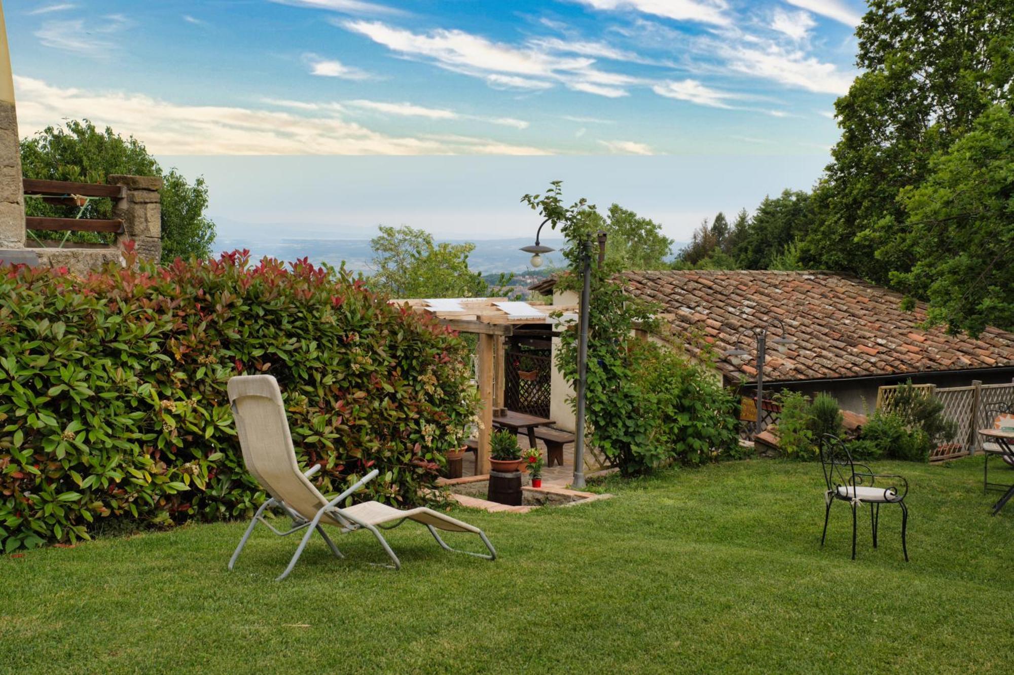 Agriturismo Biagiotti อับบาเดียซานซัลวาตอเร ภายนอก รูปภาพ