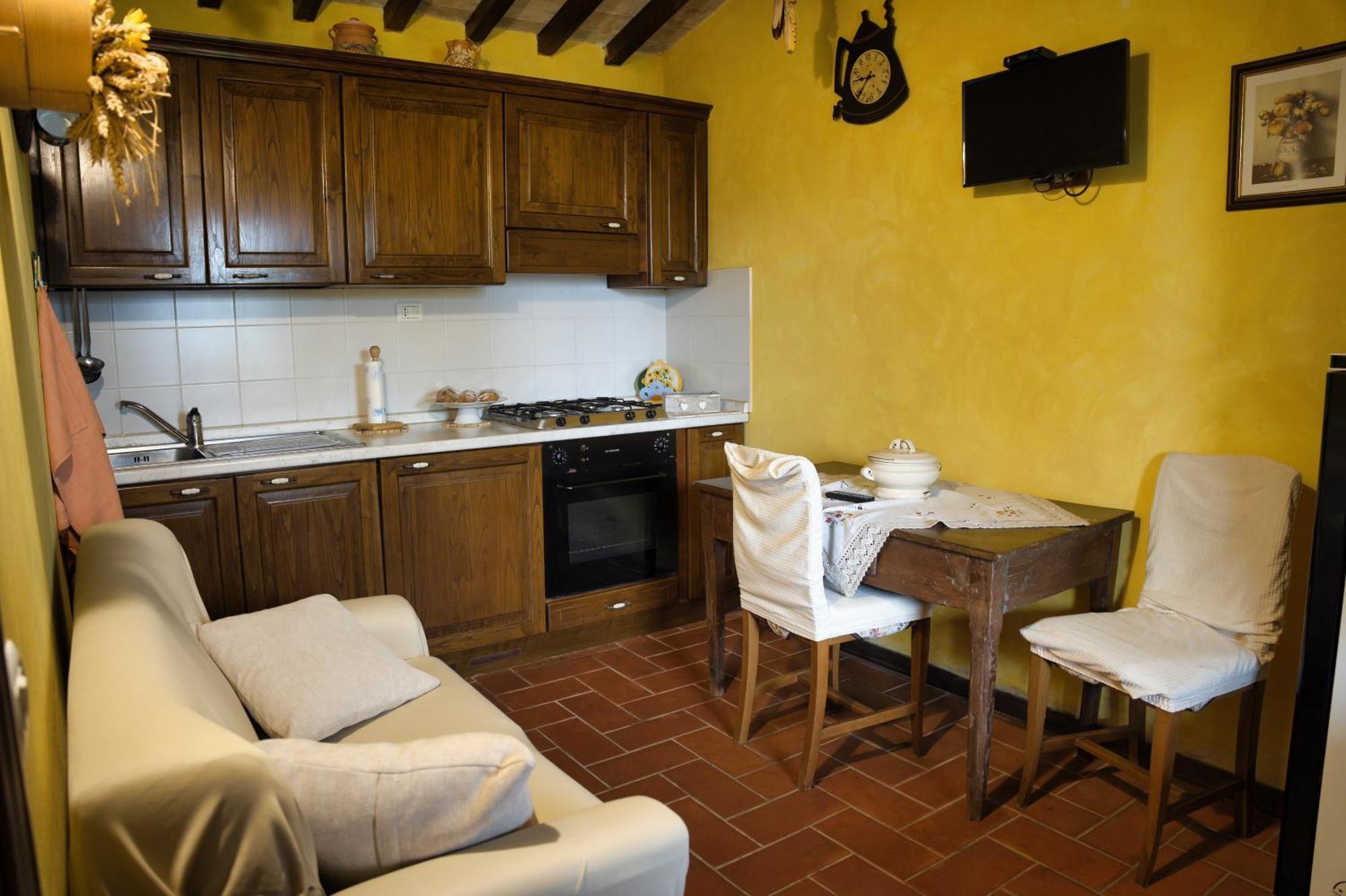 Agriturismo Biagiotti อับบาเดียซานซัลวาตอเร ภายนอก รูปภาพ