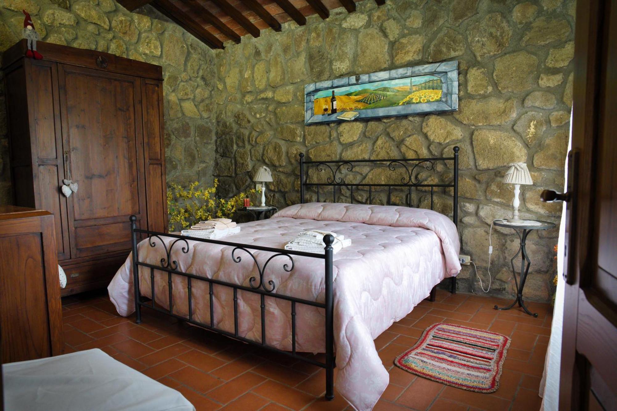 Agriturismo Biagiotti อับบาเดียซานซัลวาตอเร ภายนอก รูปภาพ