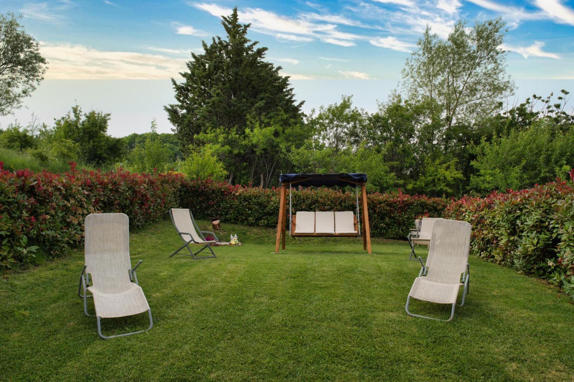 Agriturismo Biagiotti อับบาเดียซานซัลวาตอเร ภายนอก รูปภาพ
